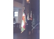 Christiane Van Muylders met de nieuwe vlag.jpg